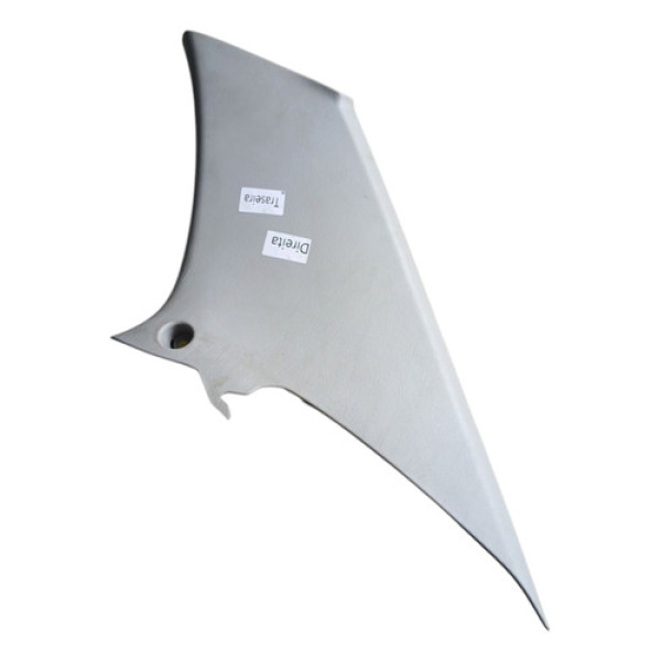 Acabamento Coluna Traseira Direita Toyota Corolla 03/08