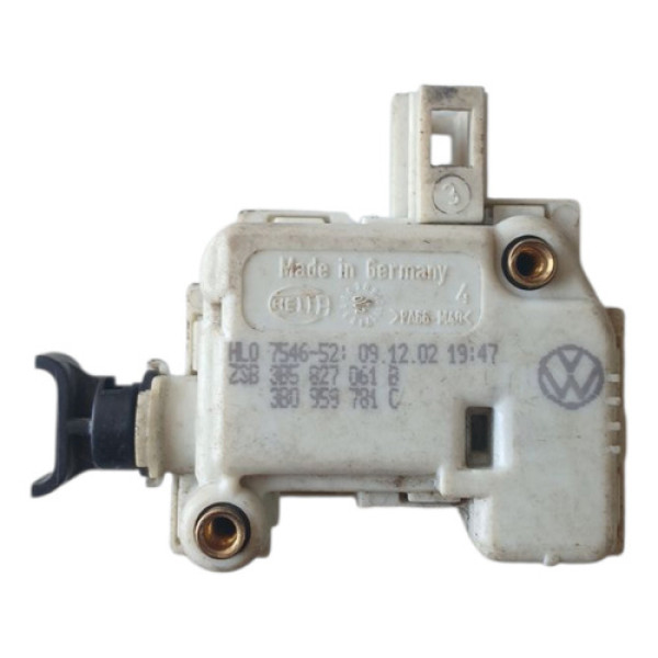 Trava Elétrica Tampa Traseira Vw Golf Passat Bora 00/11