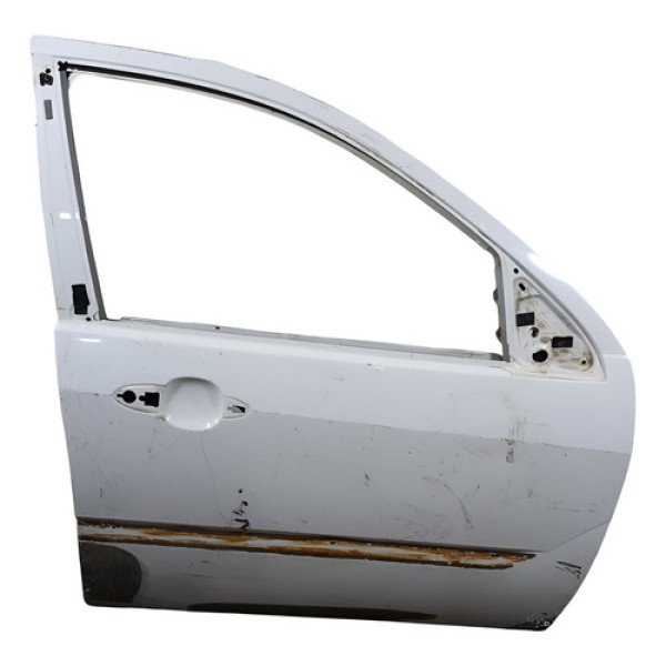Porta Dianteira Direita Recuperada Ford Focus 2000/2001 - Dianteira - Direita - Branco
