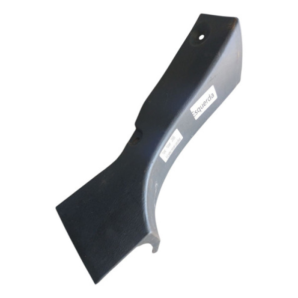 Acabamento Traseiro Direito Ford Focus 03/09