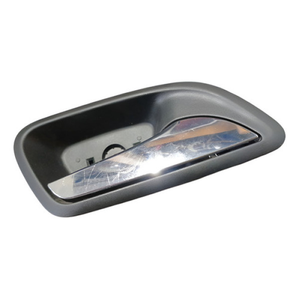 Maçaneta Interna Traseira Direita Cruze 2013/2018  Preto Traseira