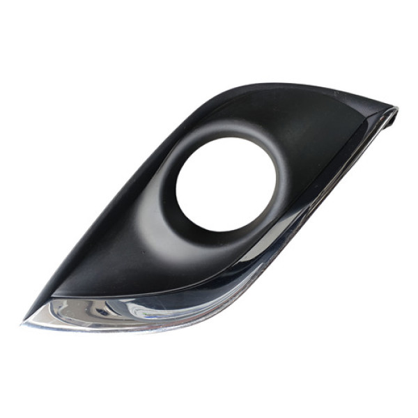 Acabamento Esquerdo Farol Milha Nissan Versa 15/20 Preto Preto