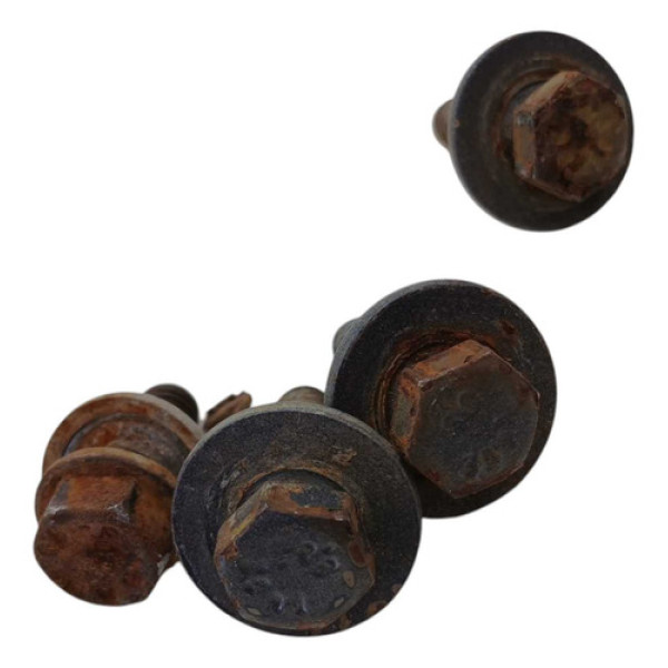 Parafuso Dobradiça Do Capô Chevrolet Corsa Maxx 2005