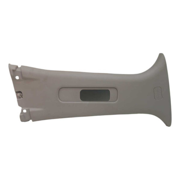 Friso Coluna B Superior Direita Nissan Kicks 21/23 (usado)