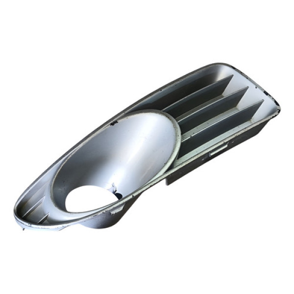Moldura Farol De Milha Direito Fiat Linea 09/12 Original Cinza Direito