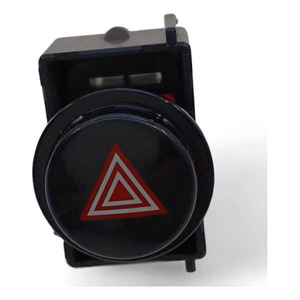 Botão Comando Pisca Alerta Toyota Corolla  2015 Original. Preto