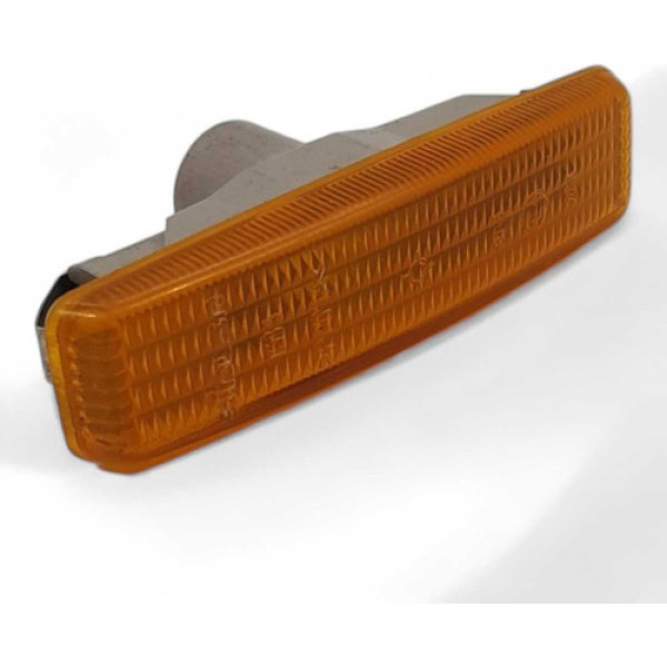 Lâmpada Pisca Lateral Para Lama Bmw E39 Serie 5 8360589