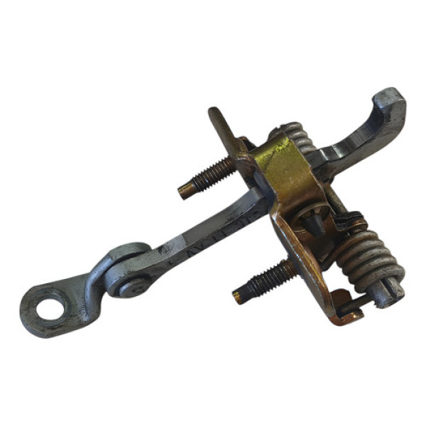 Limitador Porta Dianteira Esquerda Peugeot 206 2007 Prateado