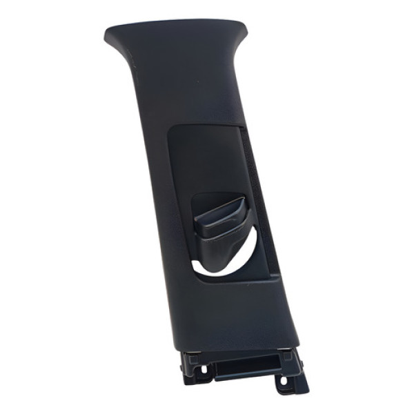 Acabamento Coluna Cinto Esquerdo Yaris 2025 (usado) Preto