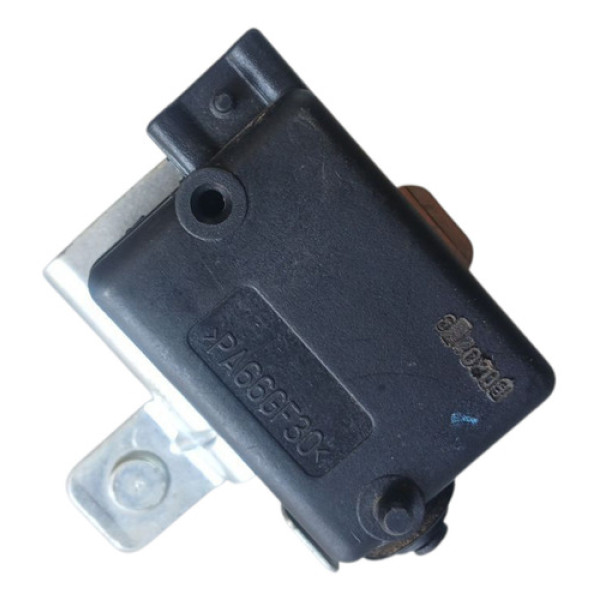 Modulo Trava Elétrica Porta Malas Renault Sandero 08/11