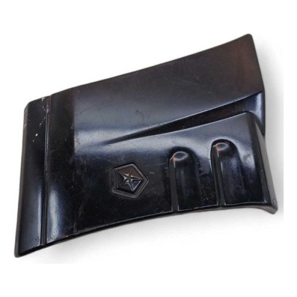 Aplique Paralama Dianteiro Esquerdo Jeep Cherokee 93 A 98