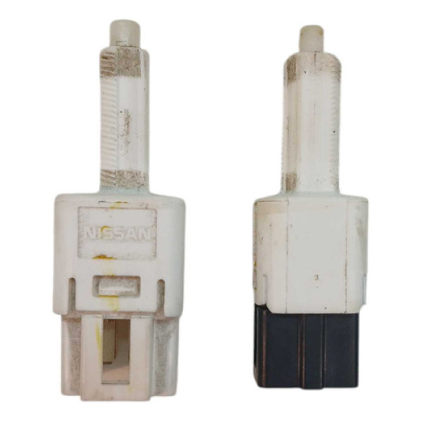 Par Sensor Pedal De Freio Nissan Kicks Original