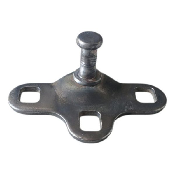 Batente Fechadura Tampa Traseira Ford Fiesta 2004