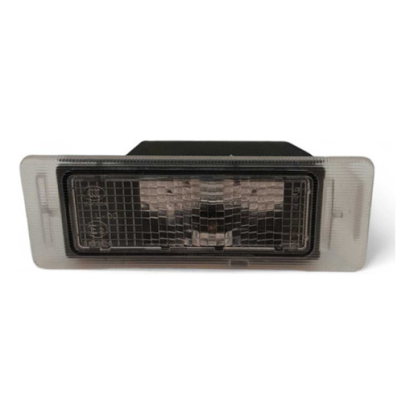 Luz Lanterna Placa Traseira Gm Tracker Sonic Spin 2014