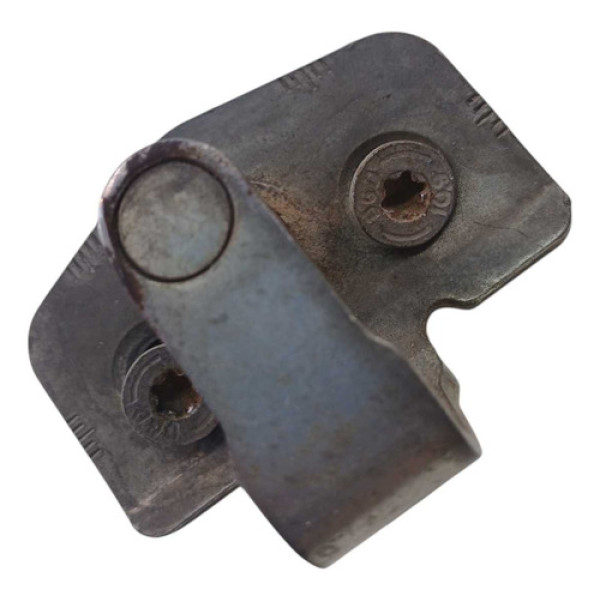 Batente Fechadura Porta Dianteira Esquerdo Corsa Maxx 2005