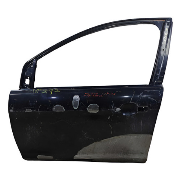 Porta Dianteira Esquerda Recuperada  Focus  2012 - Dianteira - Esquerda - Preto