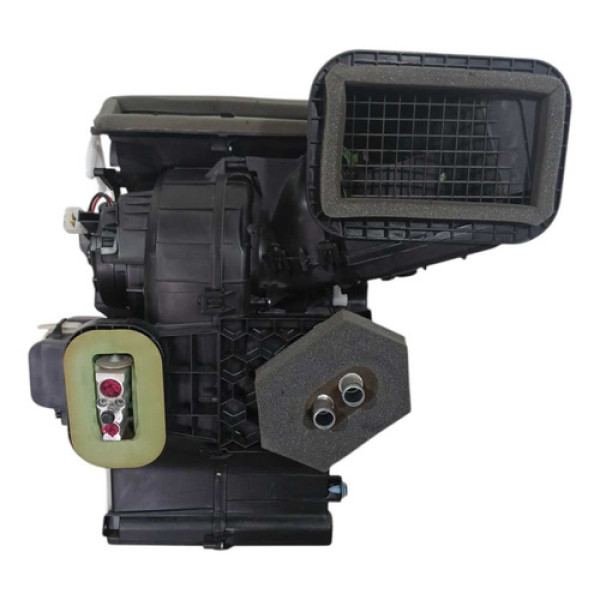 Caixa De Ventilação Nissan Kicks Sense 1.6 2022 2023 (usado)