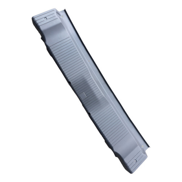 Acabamento Porta Malas Chevrolet Corsa Classic 1998/2008 Cinza-escuro