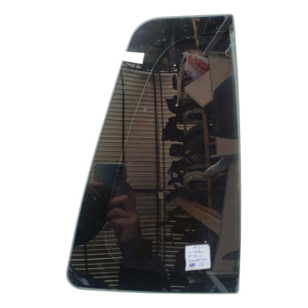 Vidro Fixo Traseira Esquerda Renault Sandero 15/20