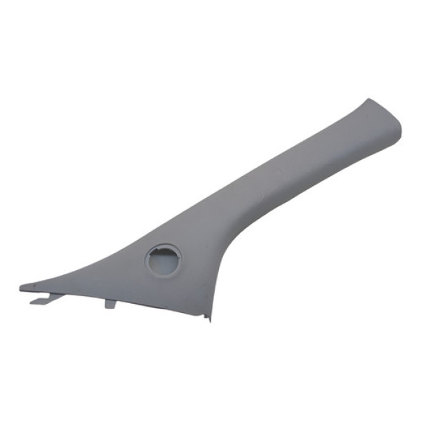 Acabamento Coluna Direita Parabrisa Tracker 17/19 ( Riscos ) Cinza