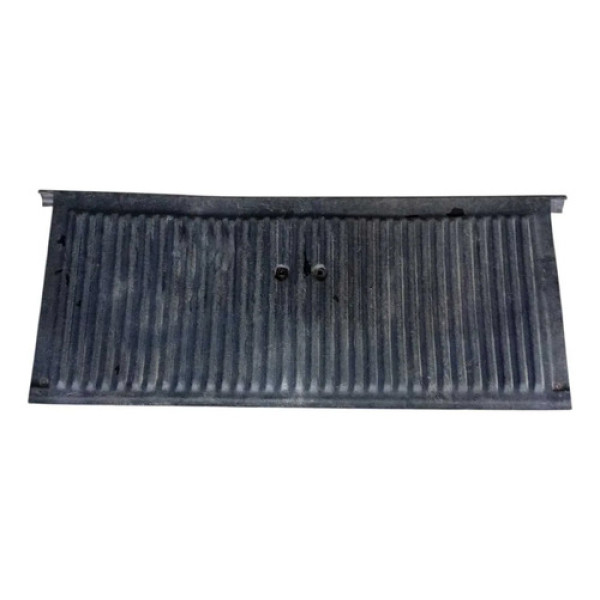 Protetor Tampa Traseira Chevrolet Silverado 97/02 Preto