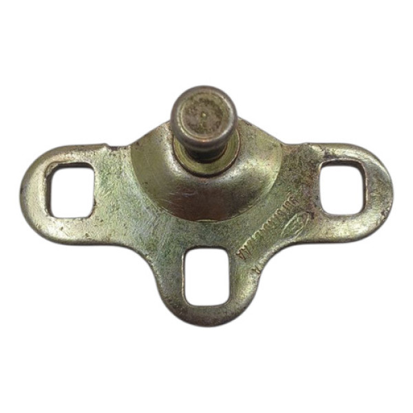 Batente Porta Malas Ford Fiesta 2003/2008 Dourado Dourado