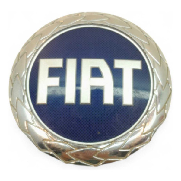 Emblema Tampa Traseira   A  Usado Original Fiat Punto 2017