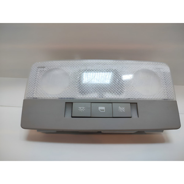  Luz Cortesia Gm Spin 1.8 2016 167352 Branco-neutro