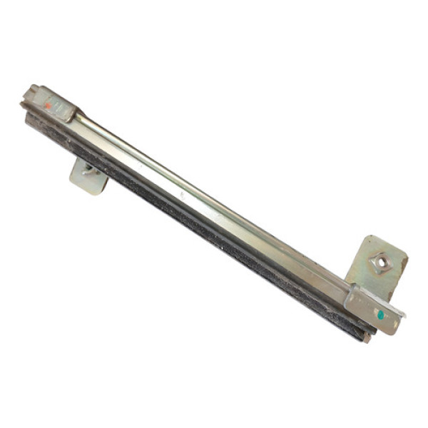 Guia Canaleta Porta Vidro Traseiro Direito Ford Fiesta 03/14 Prata